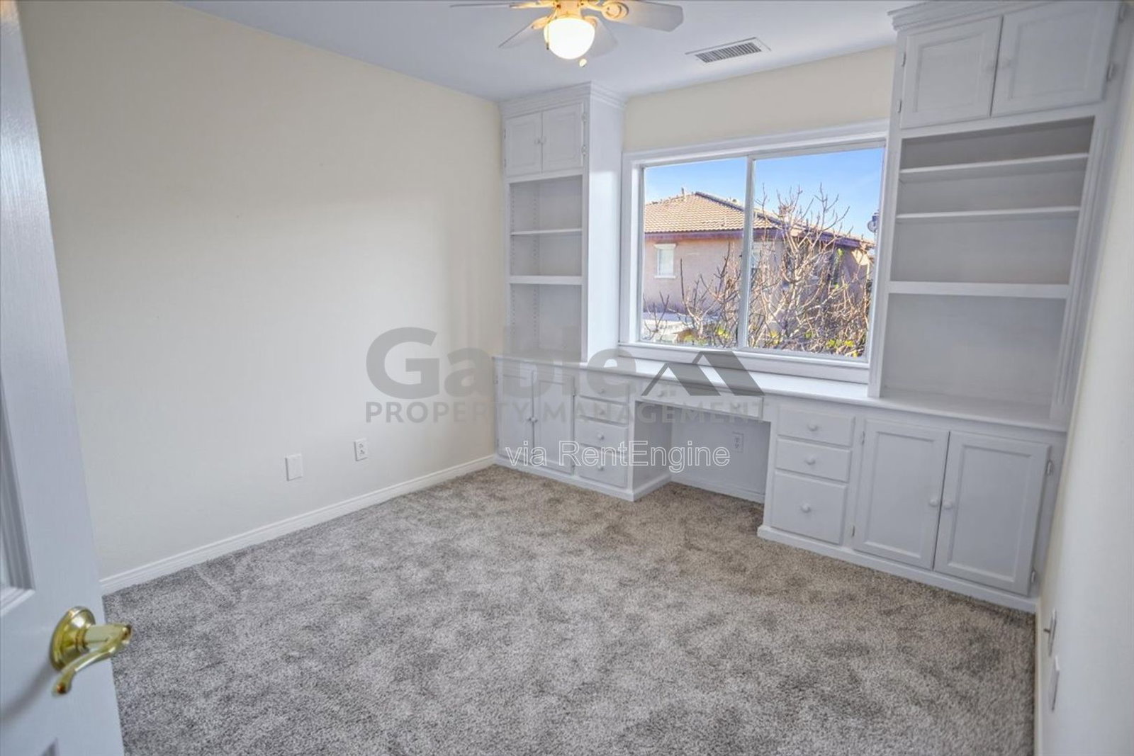 Gallery Image 16