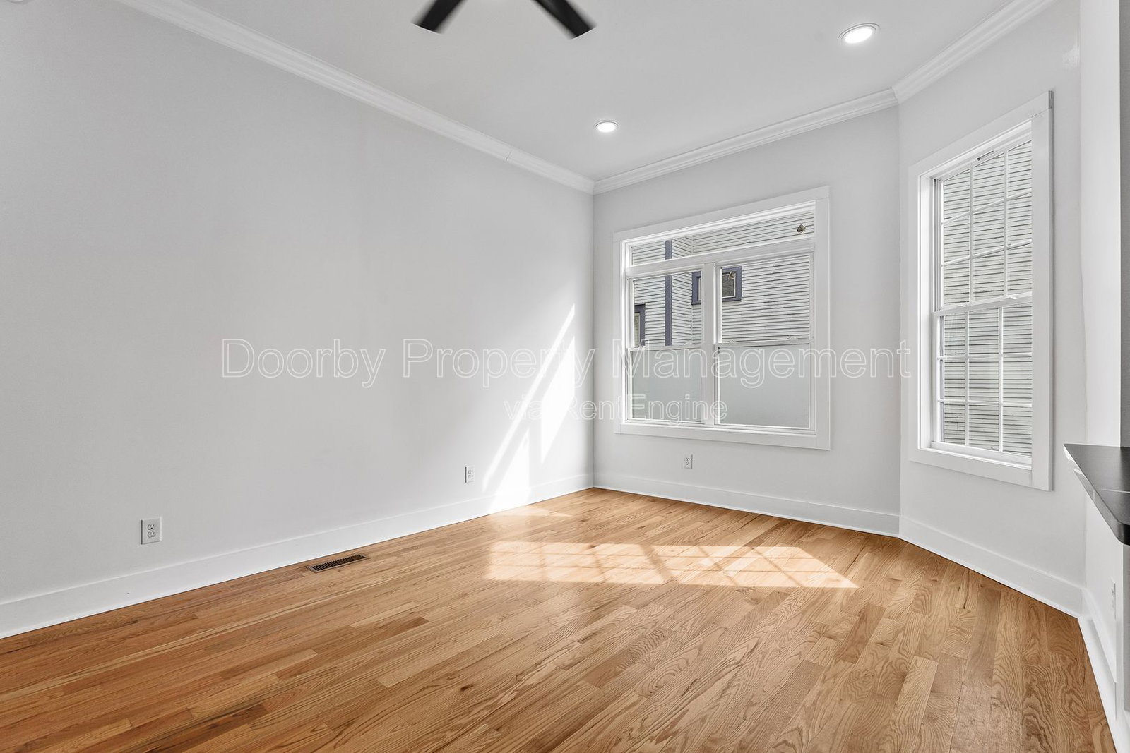 Gallery Image 16