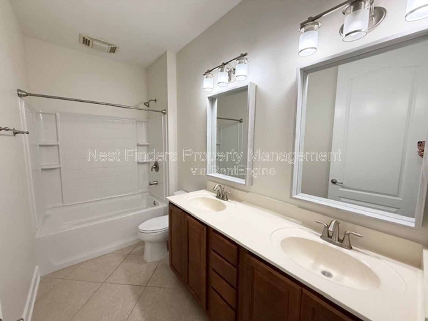 Gallery Image 25