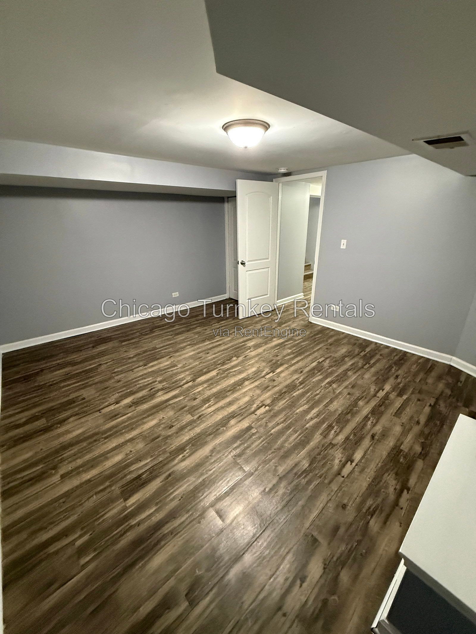 Gallery Image 18