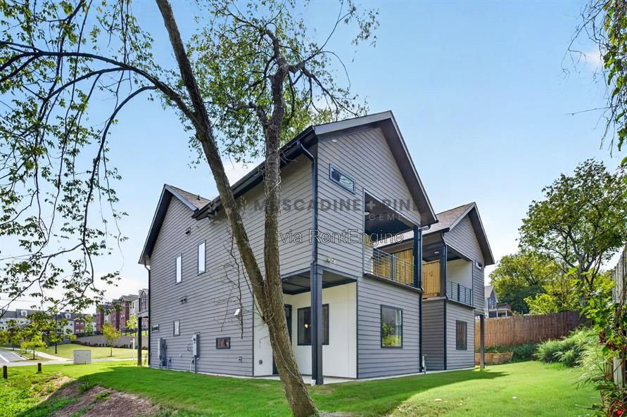Gallery Image 18