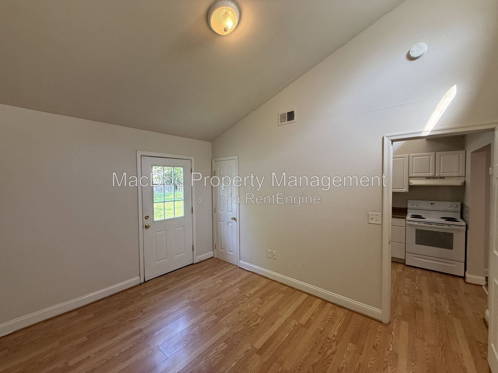 Gallery Image 18