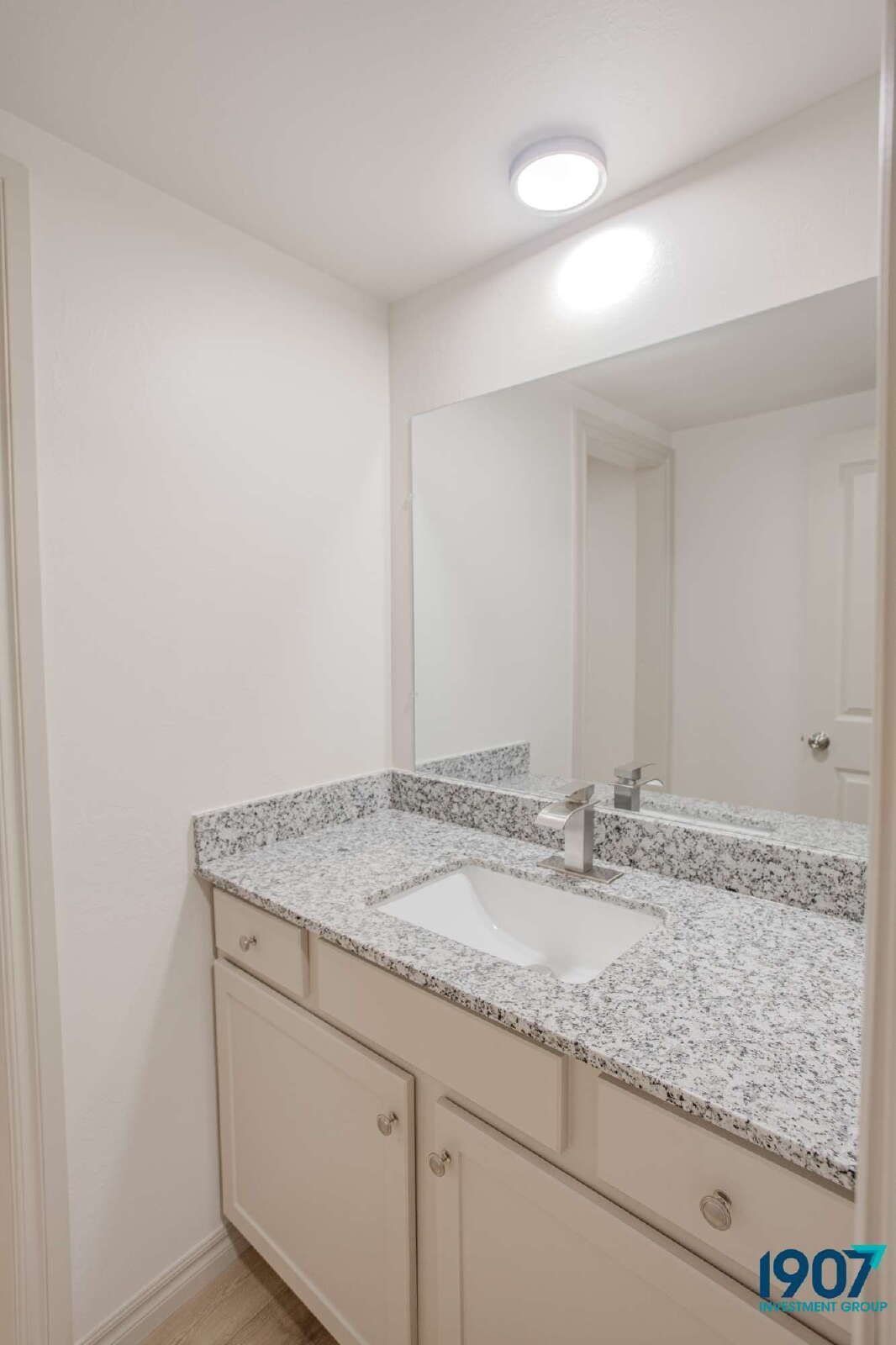 Gallery Image 19