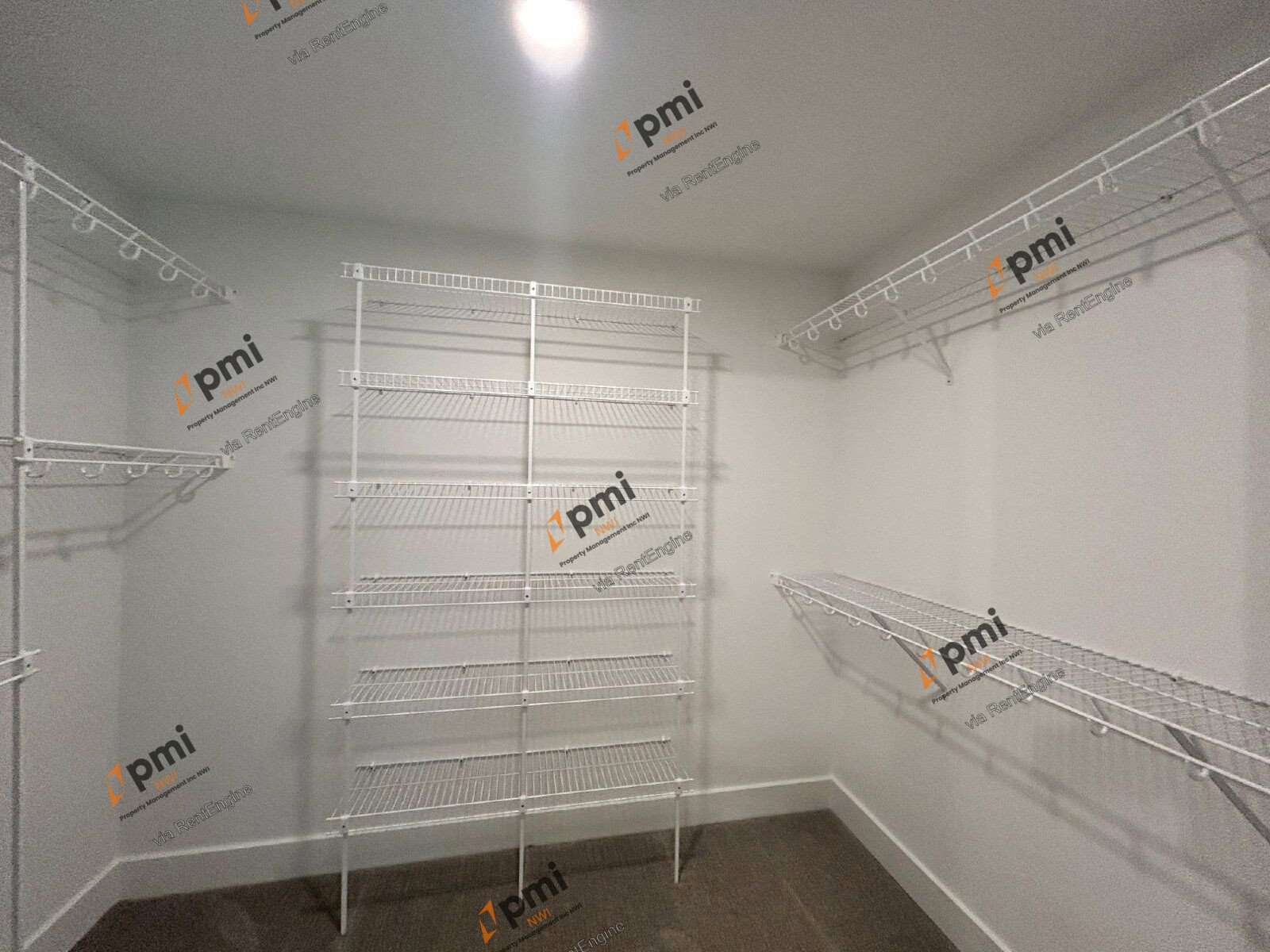 Gallery Image 16