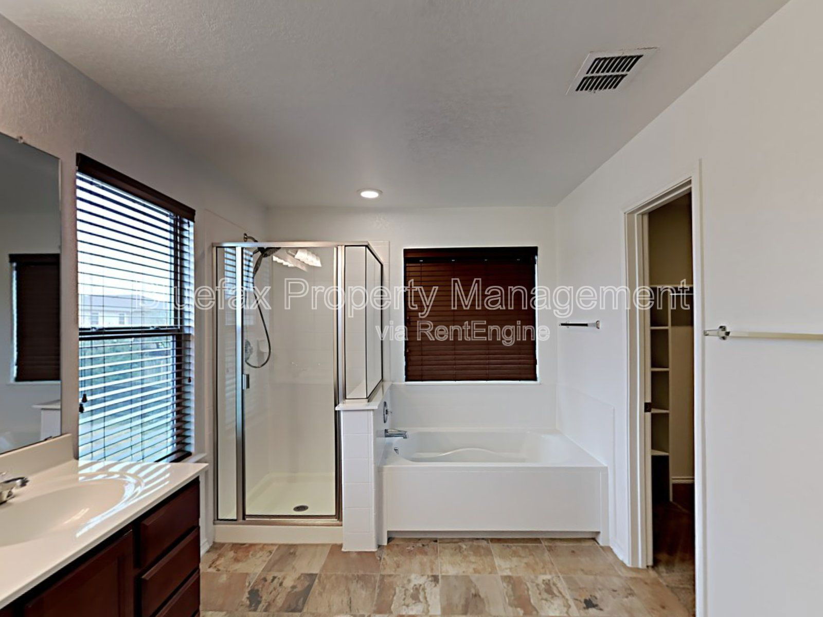 Gallery Image 32