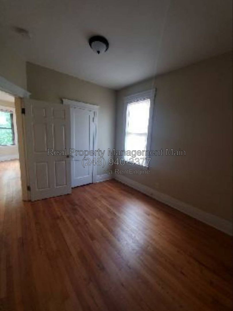 Gallery Image 12