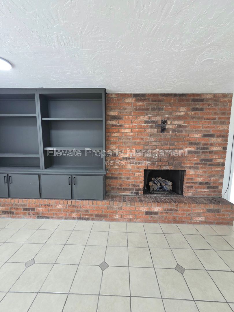 Gallery Image 8