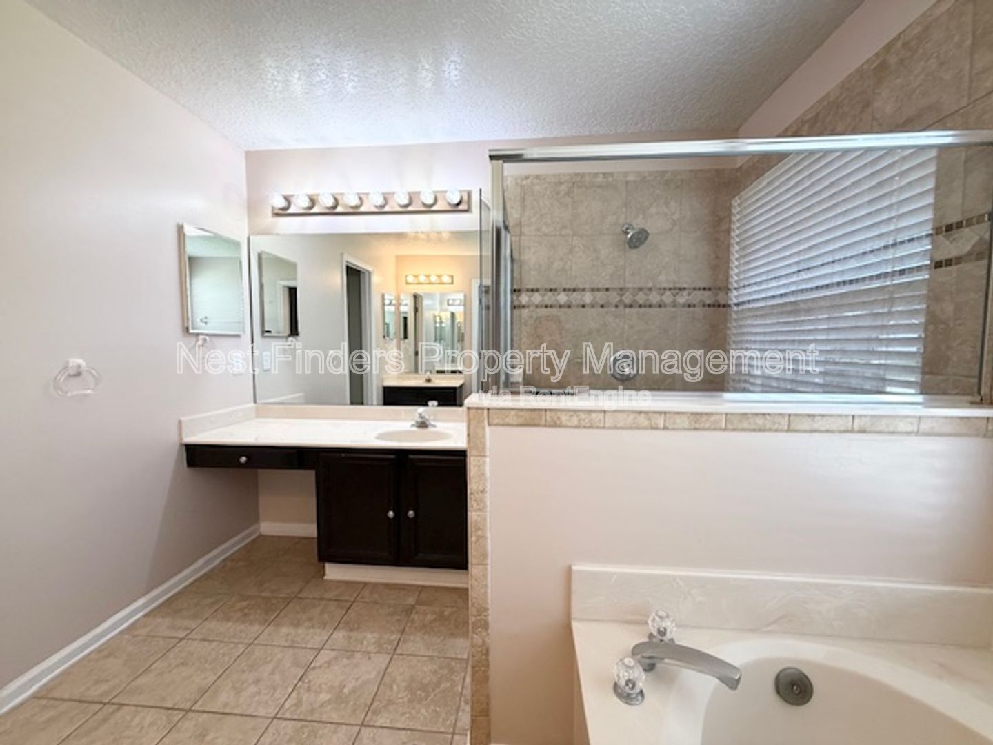 Gallery Image 20
