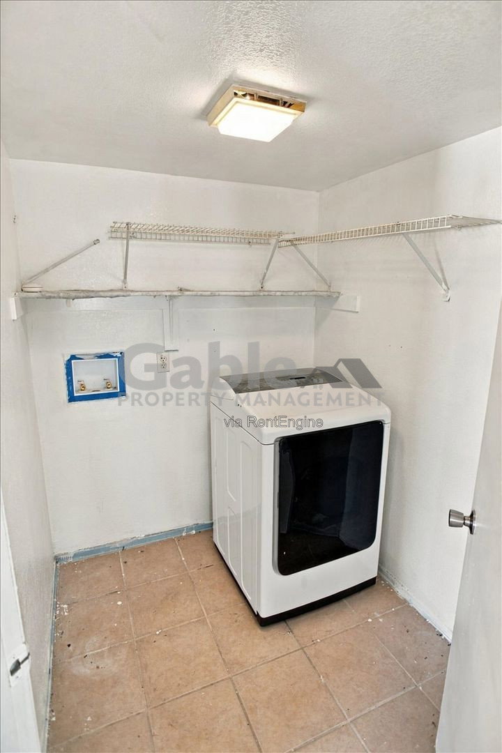 Gallery Image 18