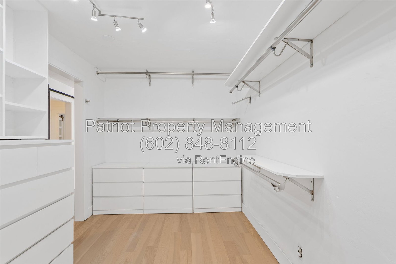 Gallery Image 29