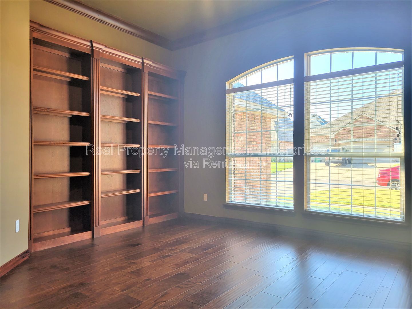 Gallery Image 9