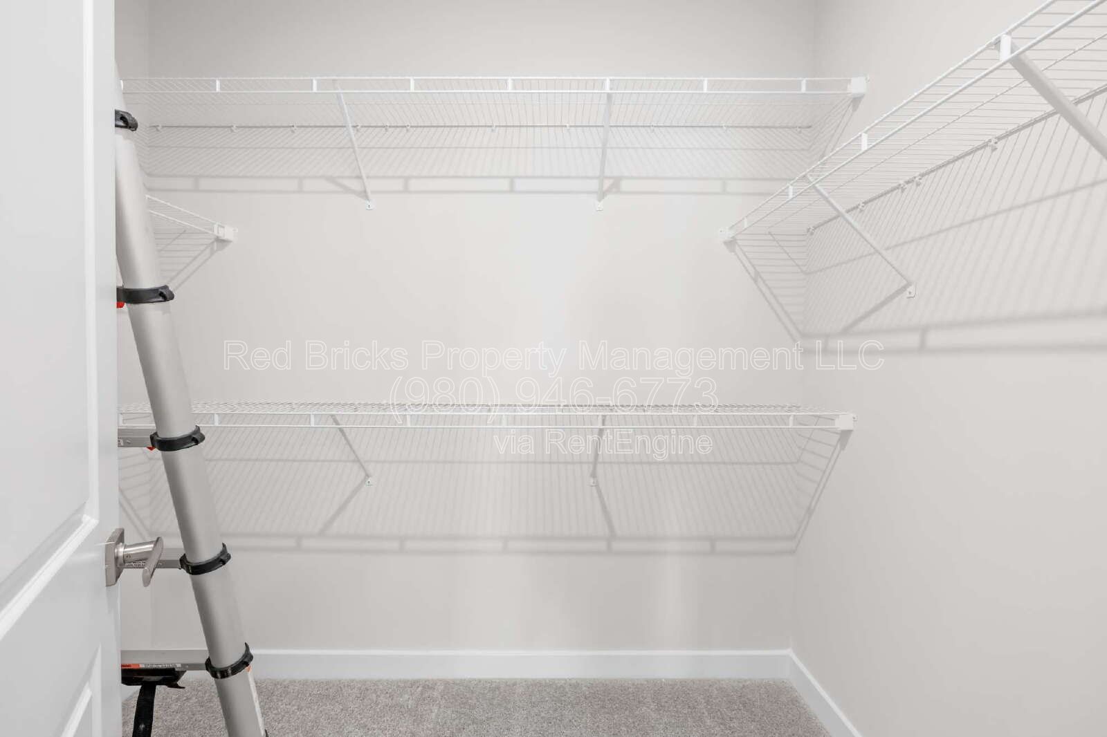 Gallery Image 17