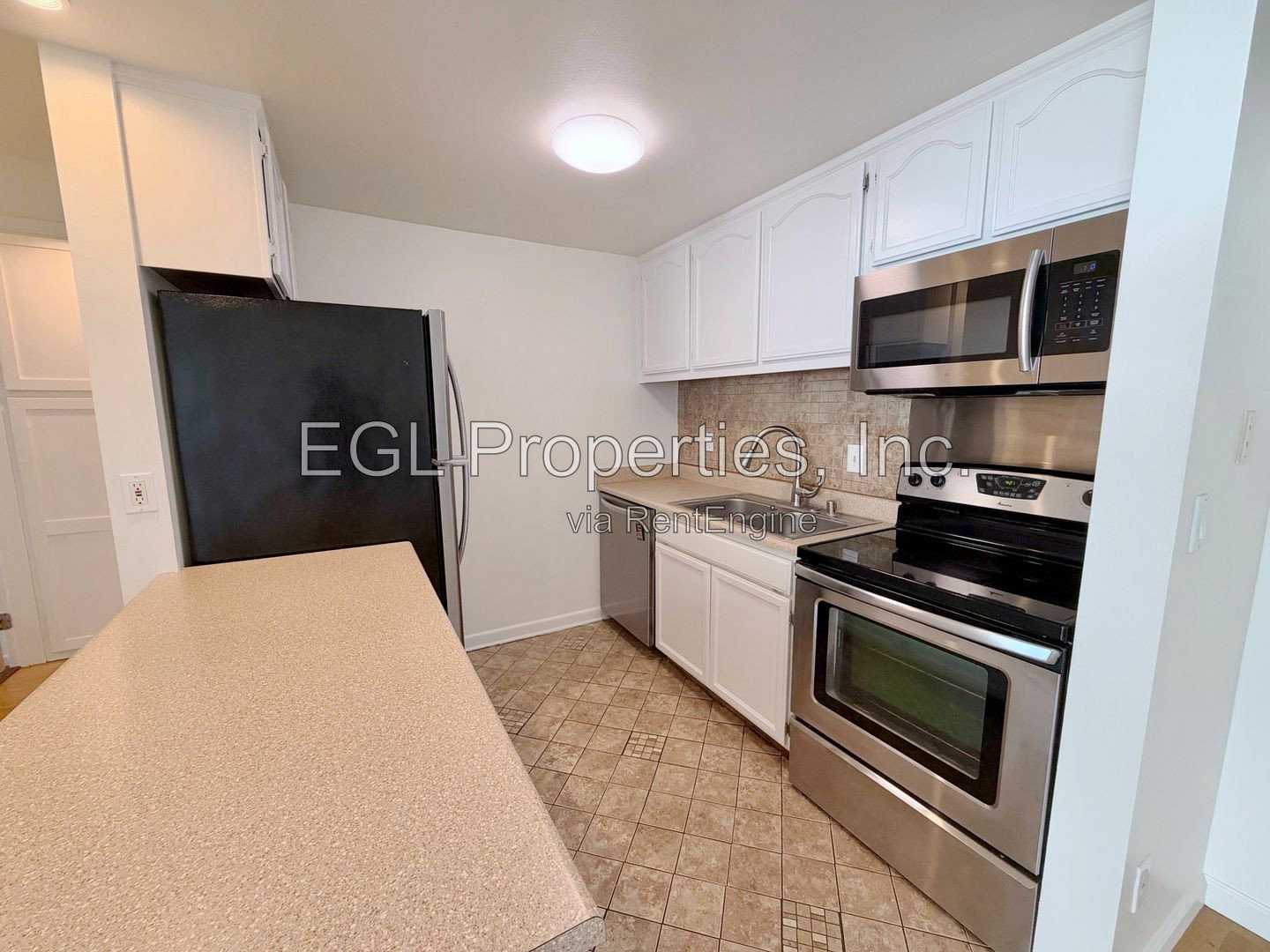 Gallery Image 9