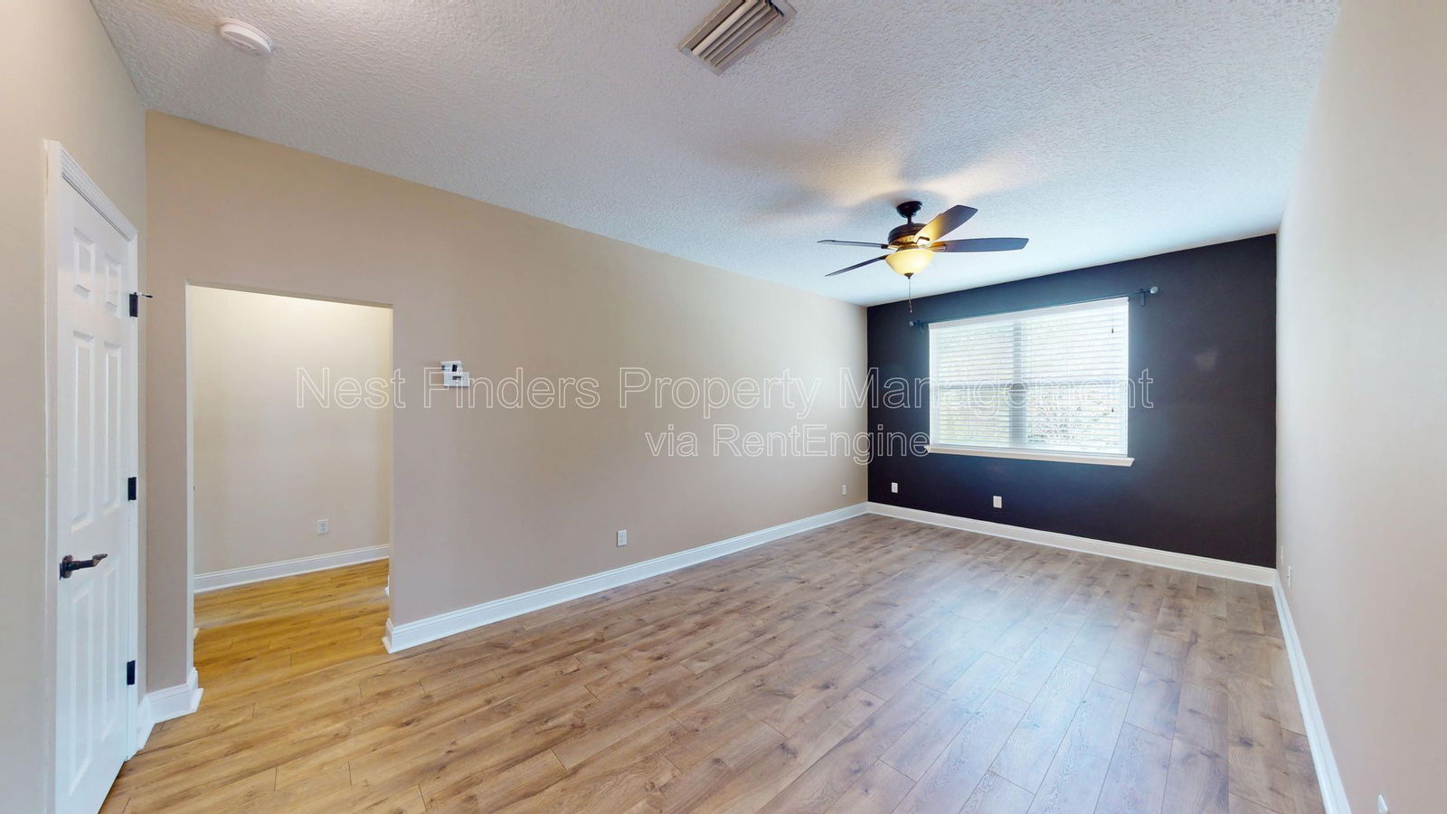 Gallery Image 19