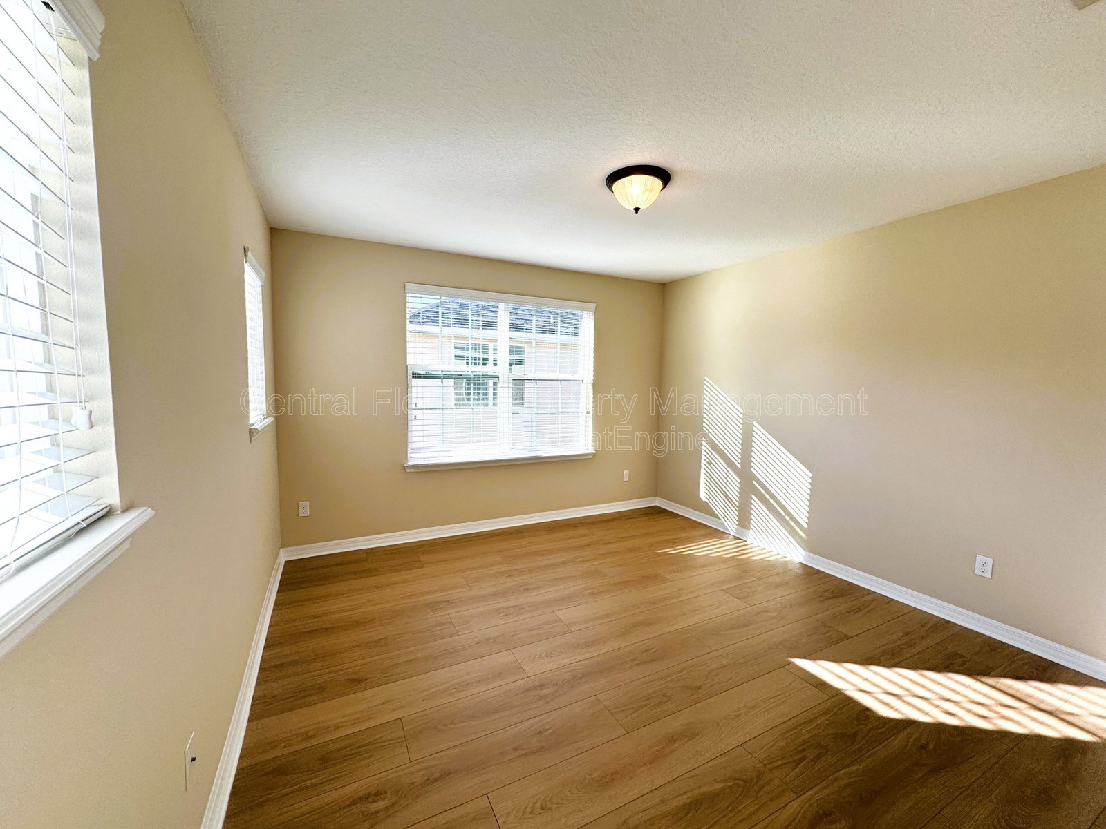 Gallery Image 37