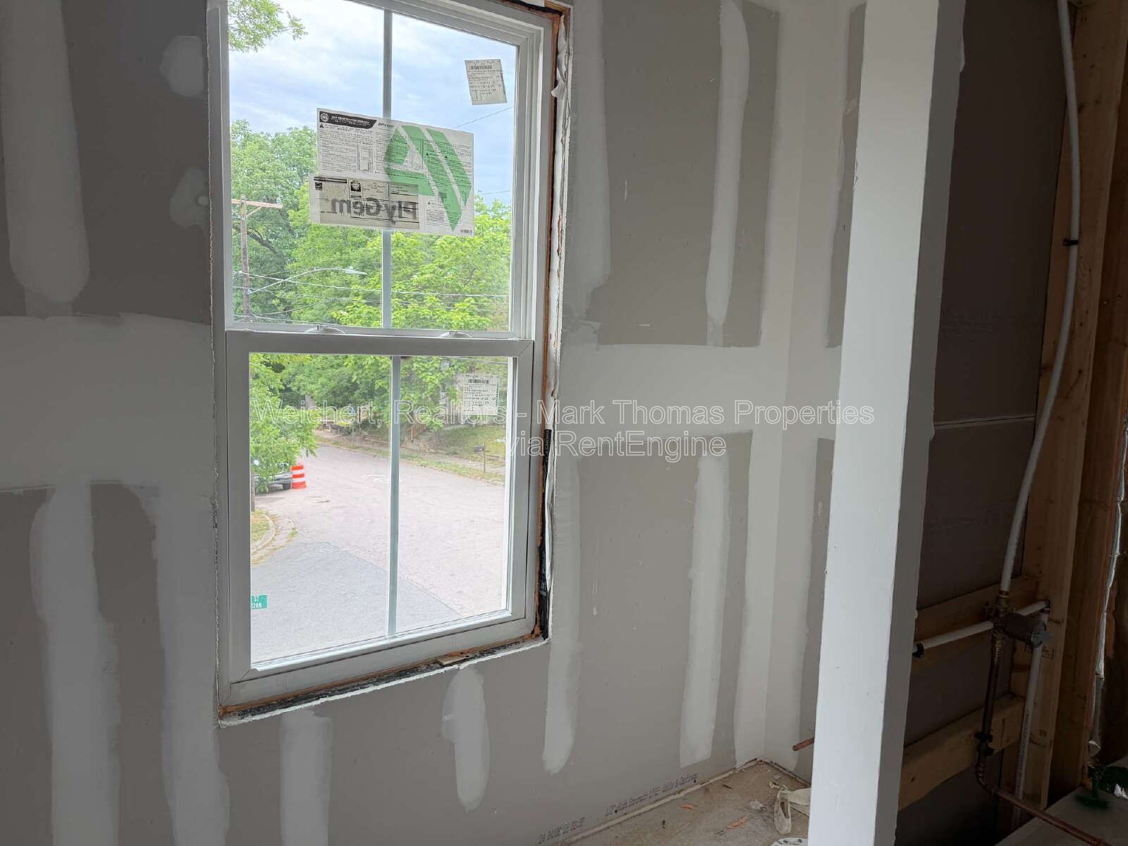 Gallery Image 36