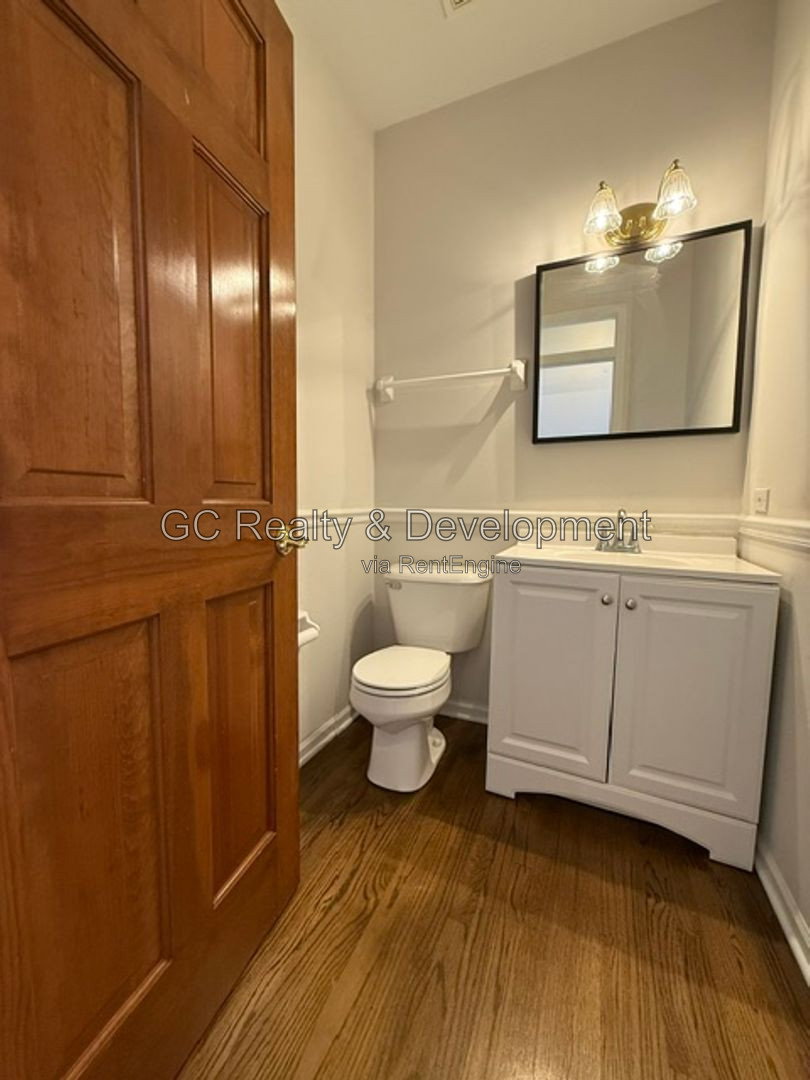 Gallery Image 14