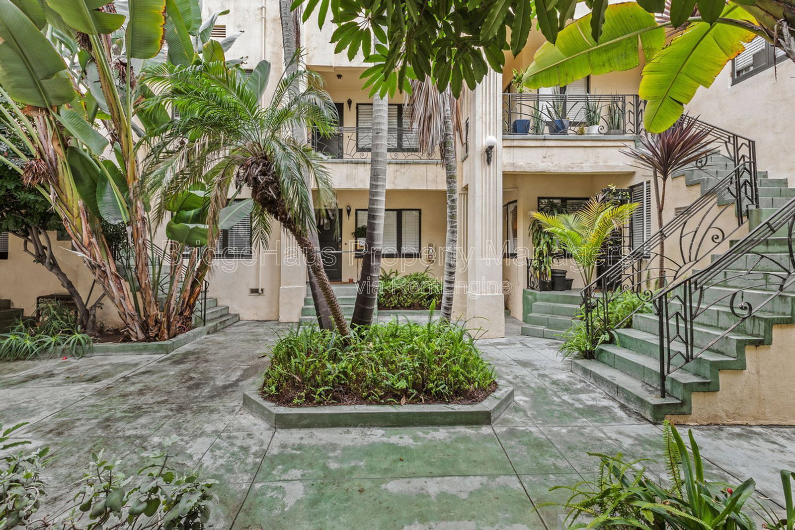 Gallery Image 18