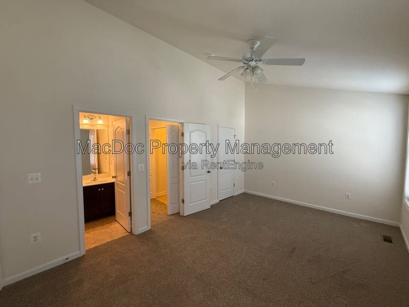 Gallery Image 44