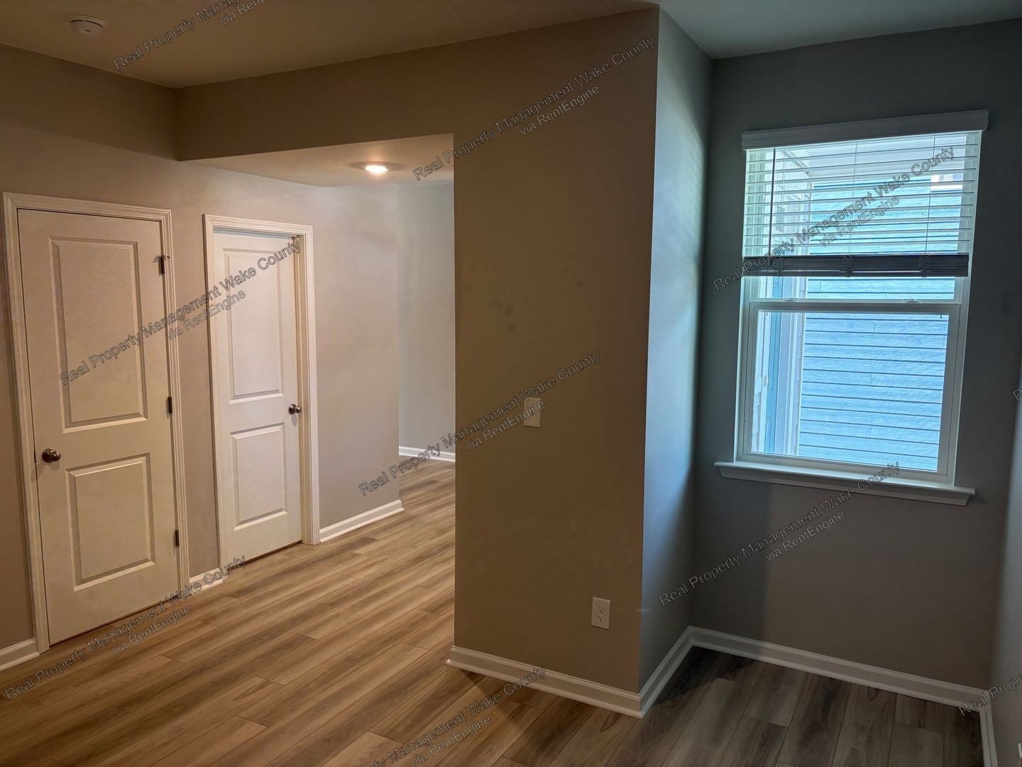 Gallery Image 33