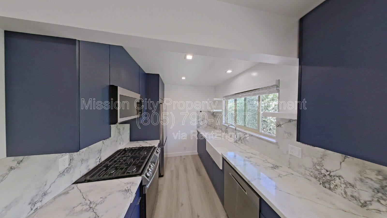 Gallery Image 0