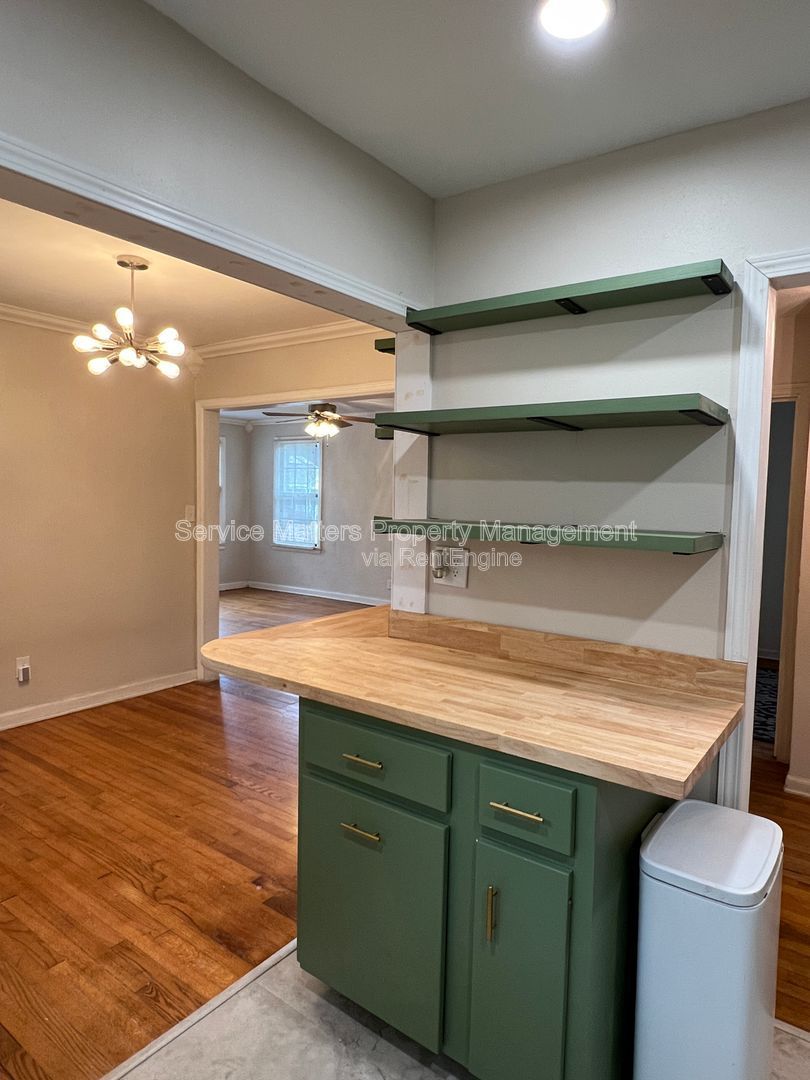 Gallery Image 11