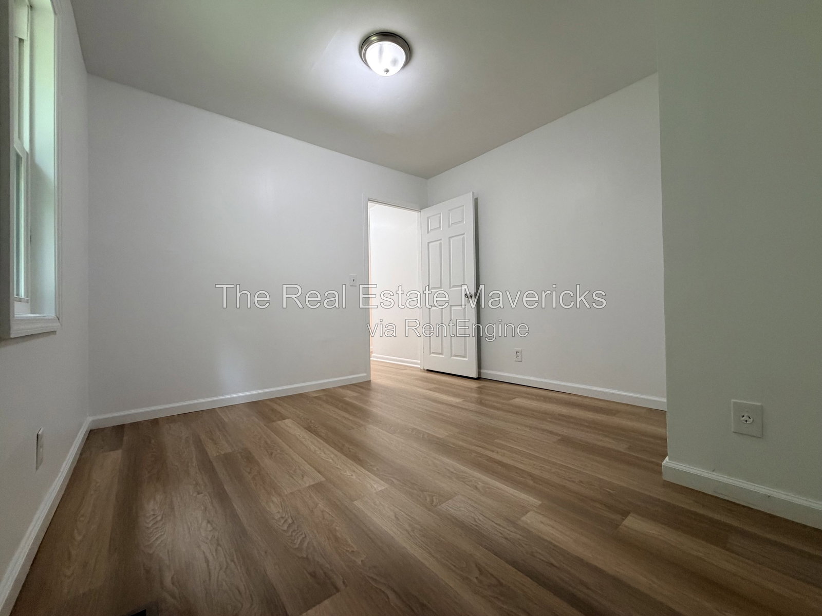 Gallery Image 18