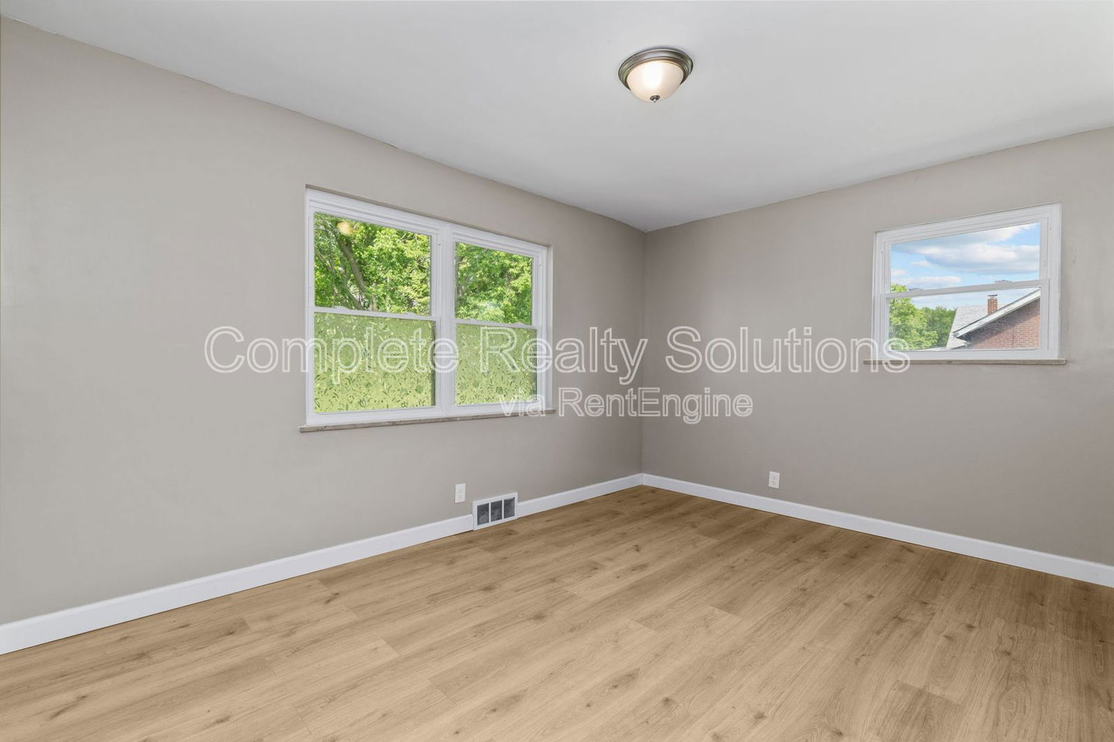 Gallery Image 19