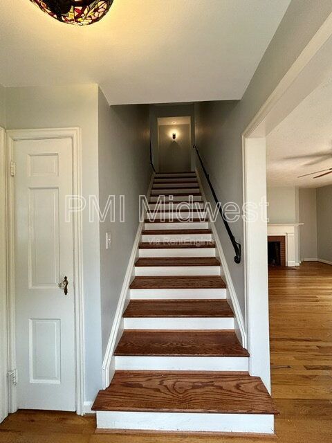Gallery Image 16