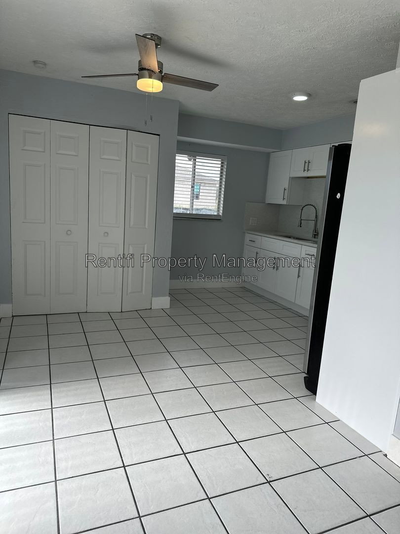 Gallery Image 16