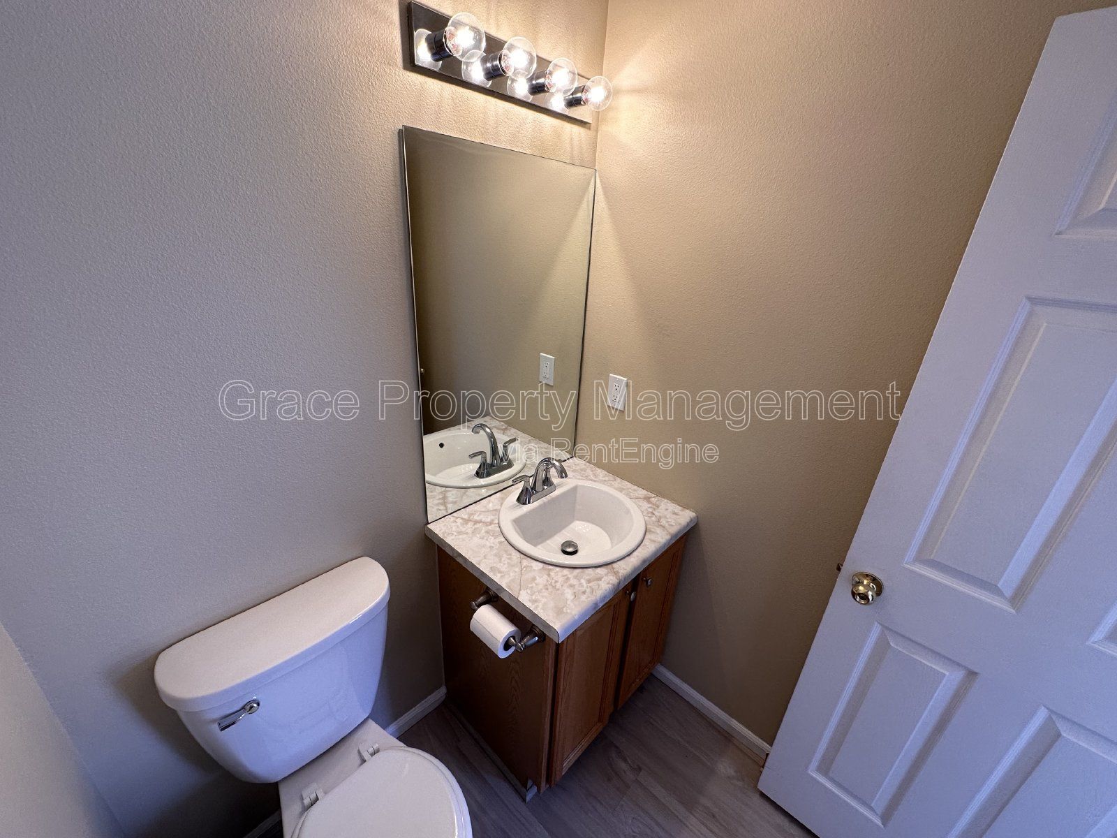 Gallery Image 9