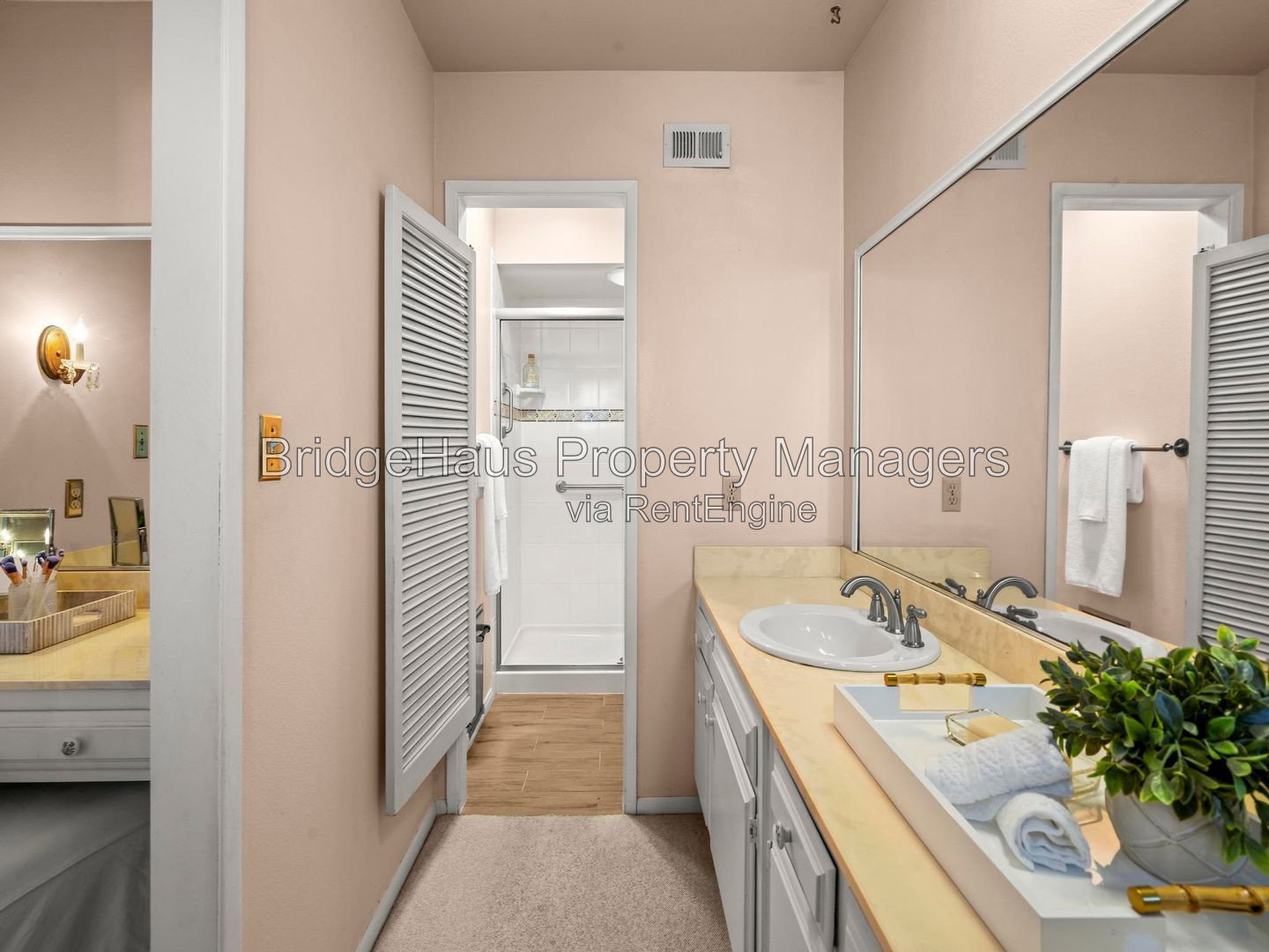 Gallery Image 34
