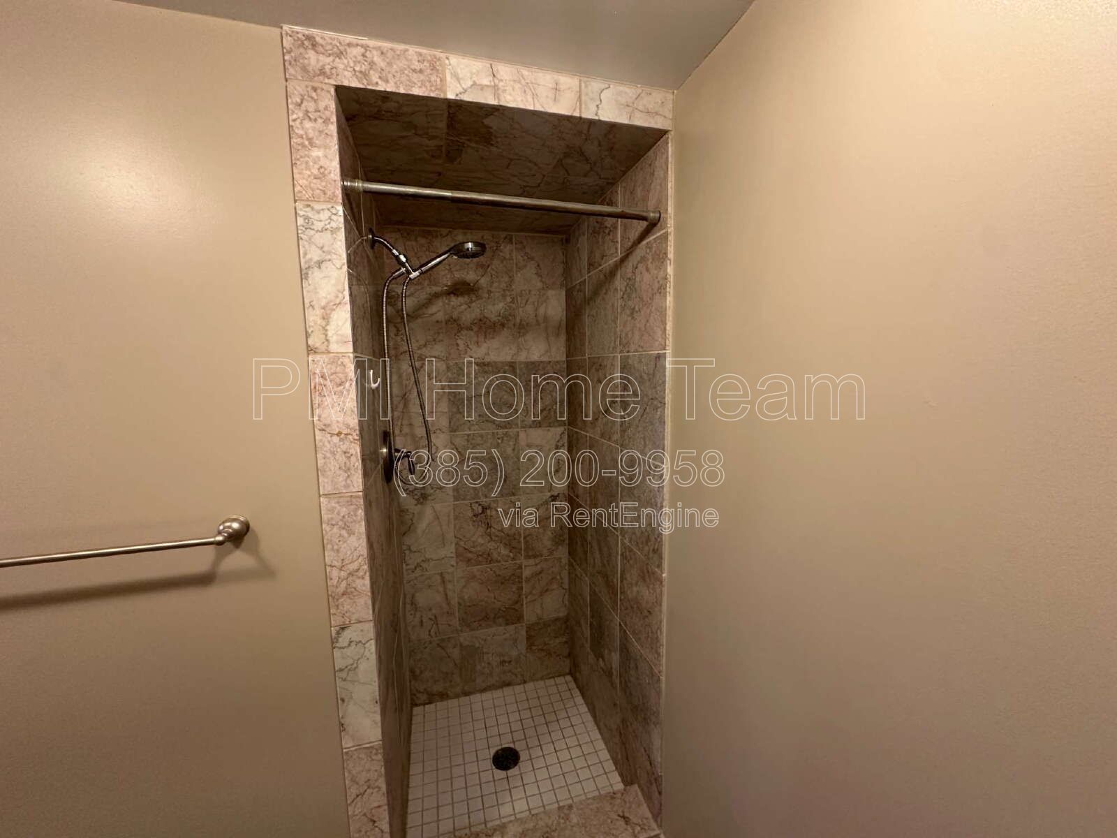 Gallery Image 16