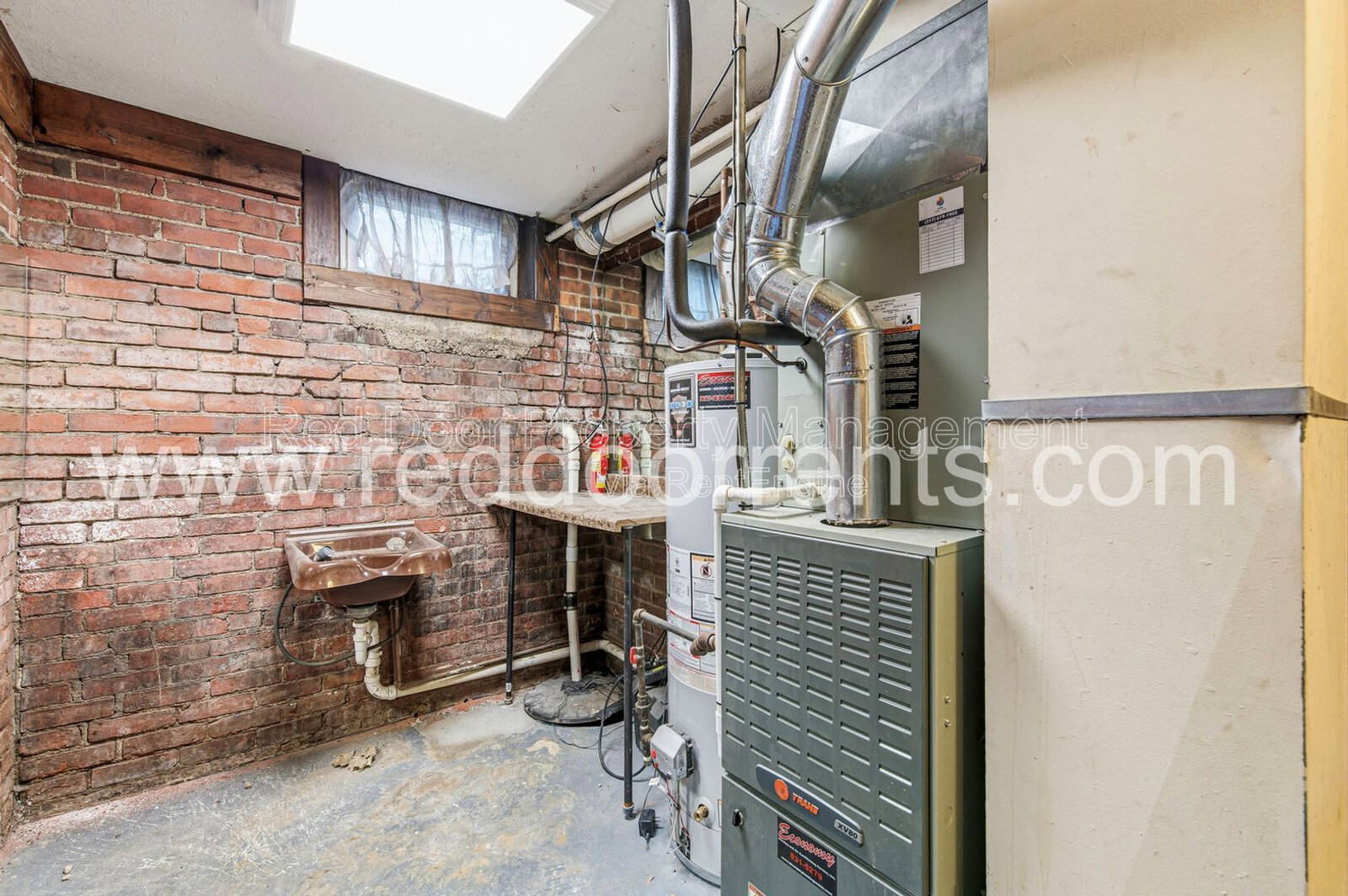 Gallery Image 37