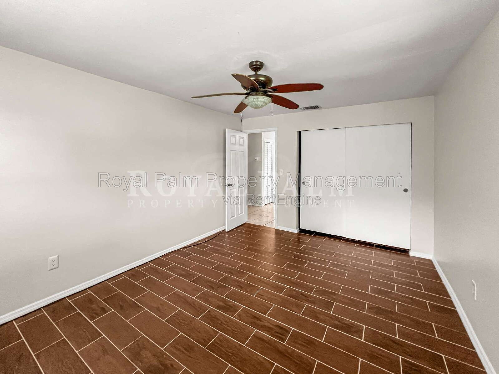 Gallery Image 18