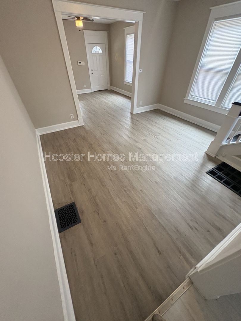 Gallery Image 6