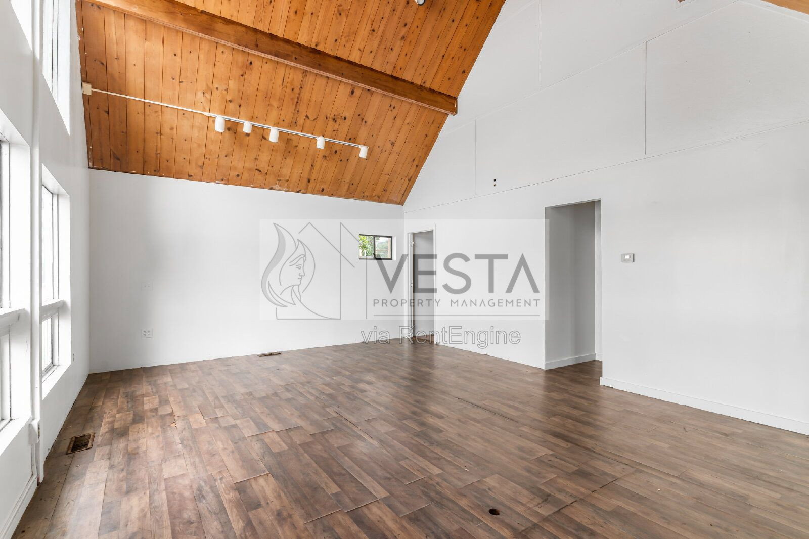 Gallery Image 25