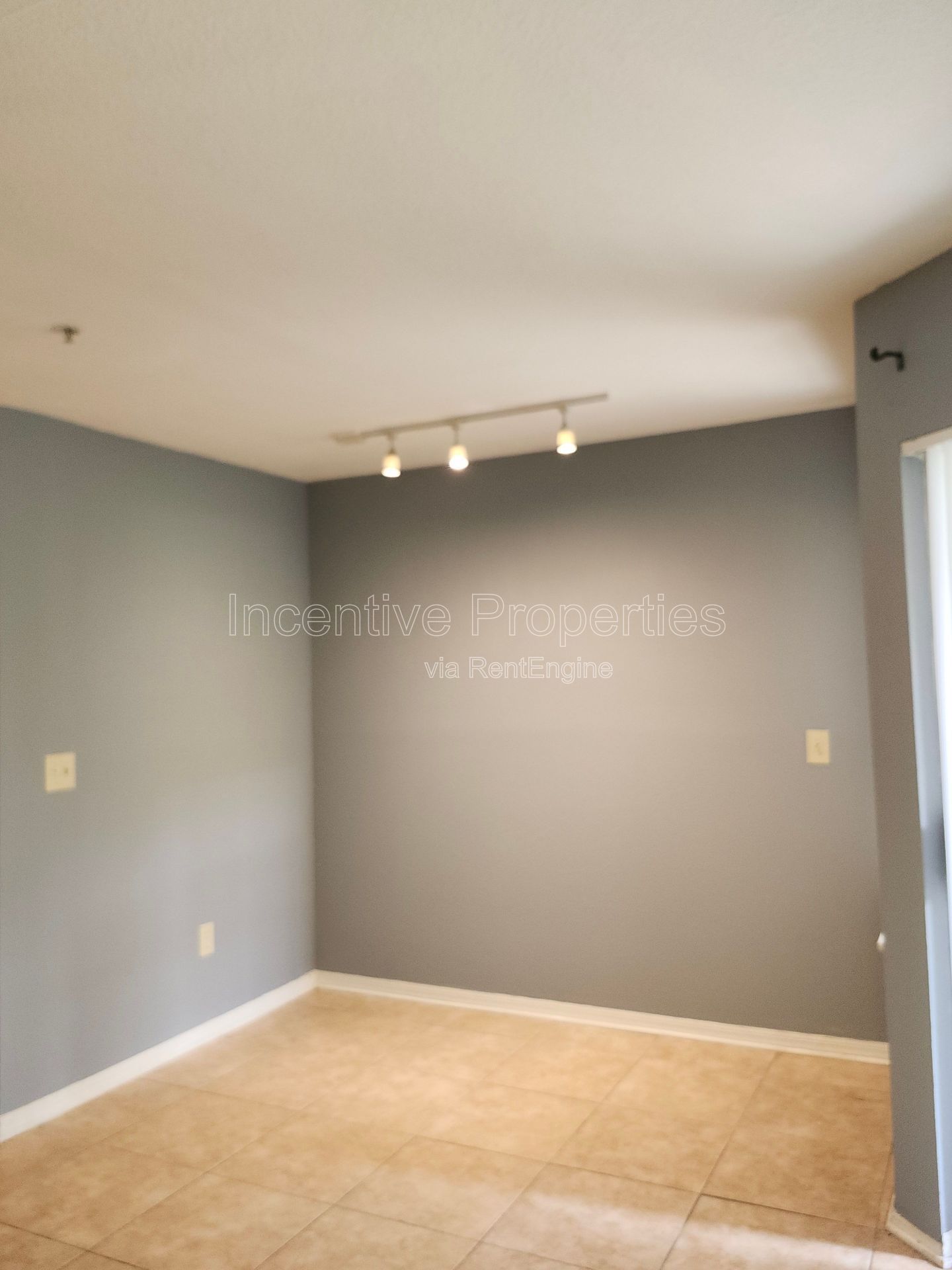Gallery Image 20