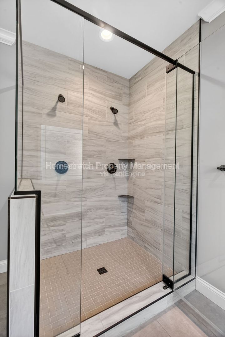 Gallery Image 48