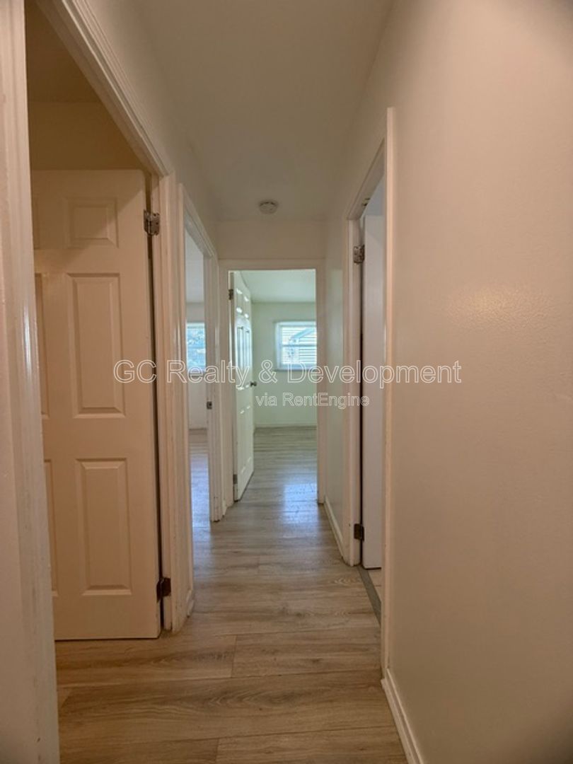 Gallery Image 9