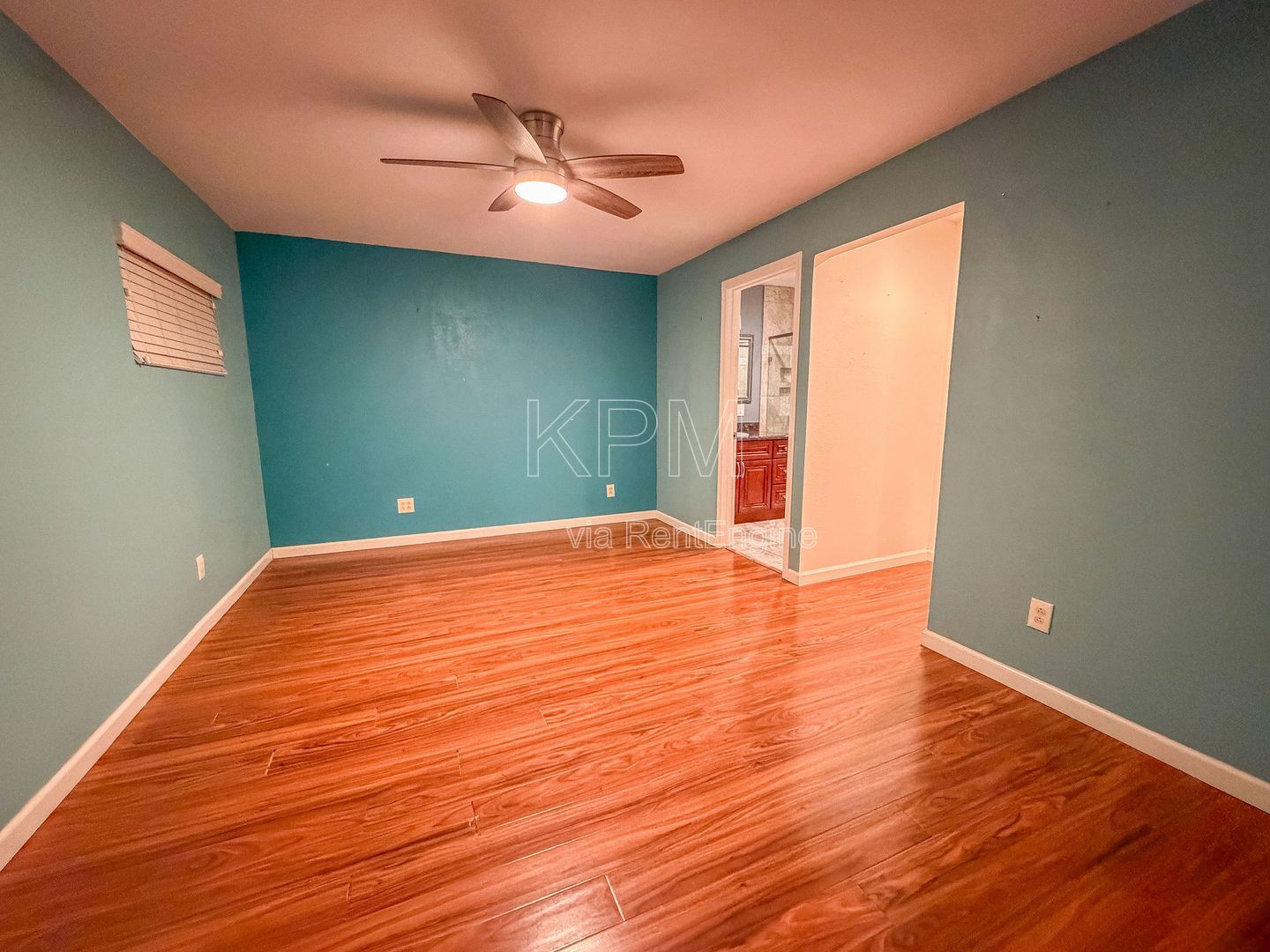 Gallery Image 11