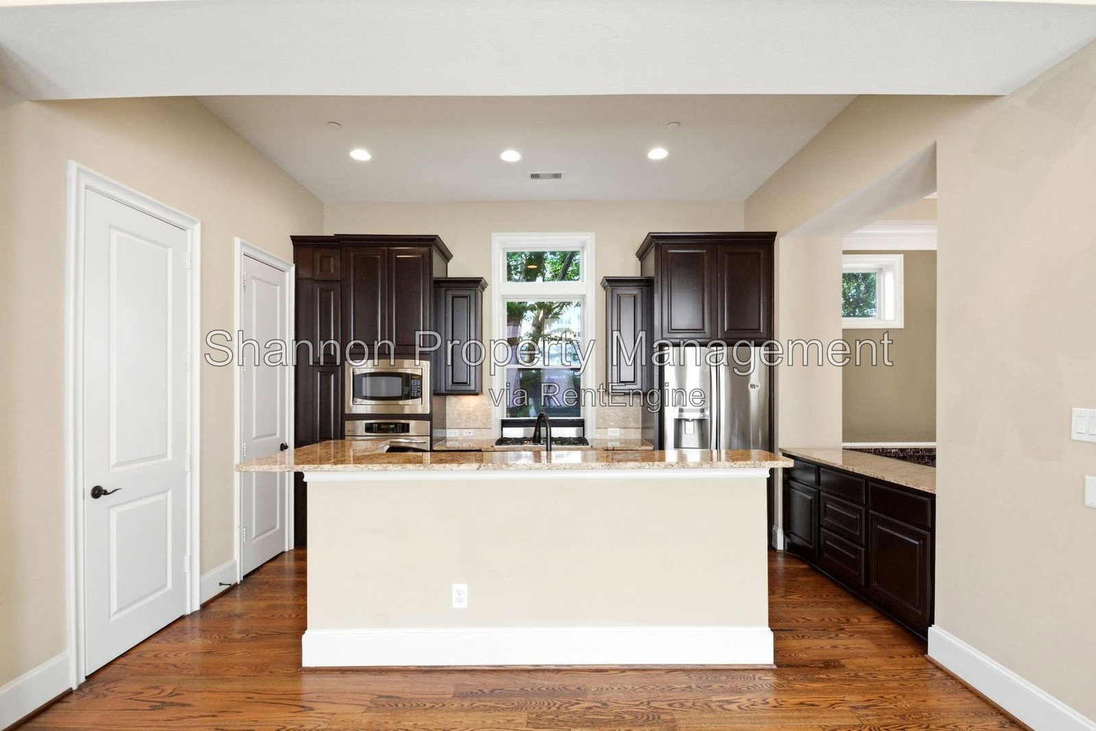 Gallery Image 14