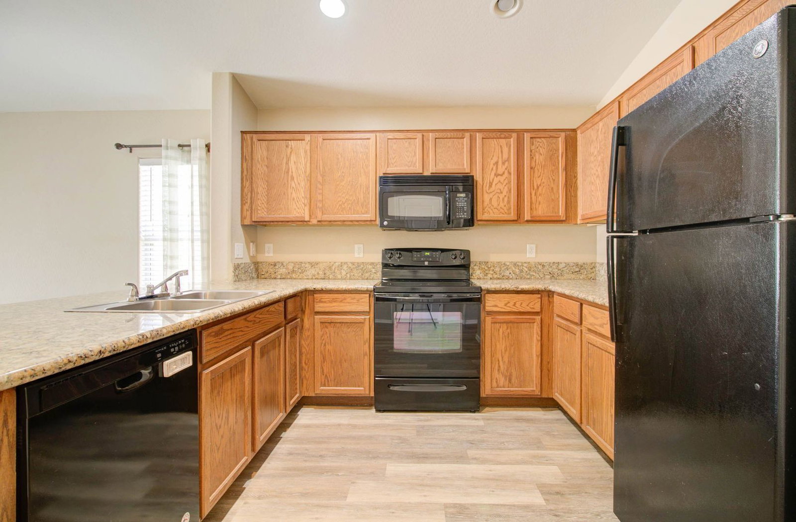 Gallery Image 14