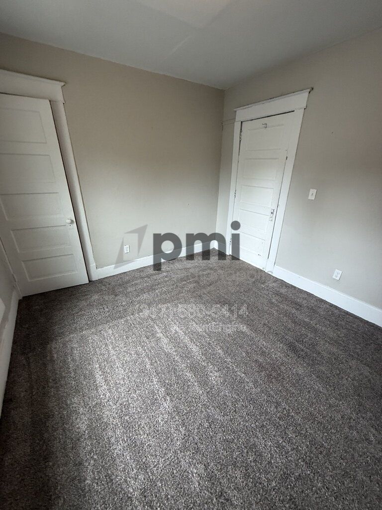 Gallery Image 21