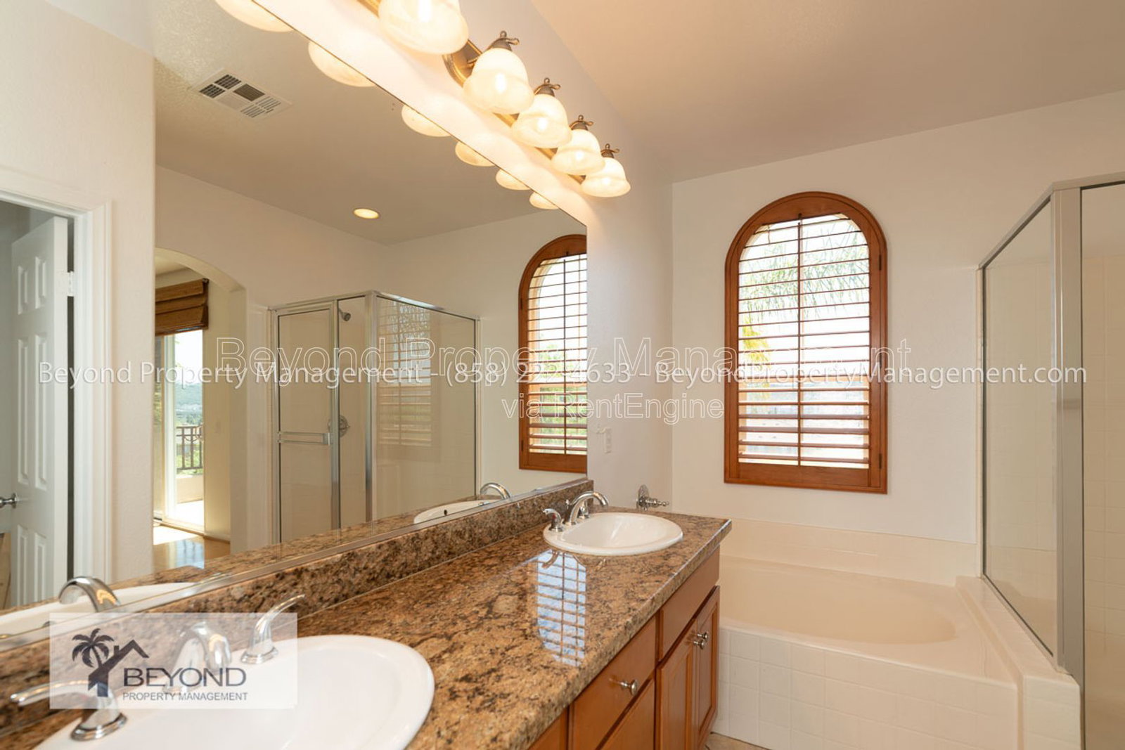 Gallery Image 14