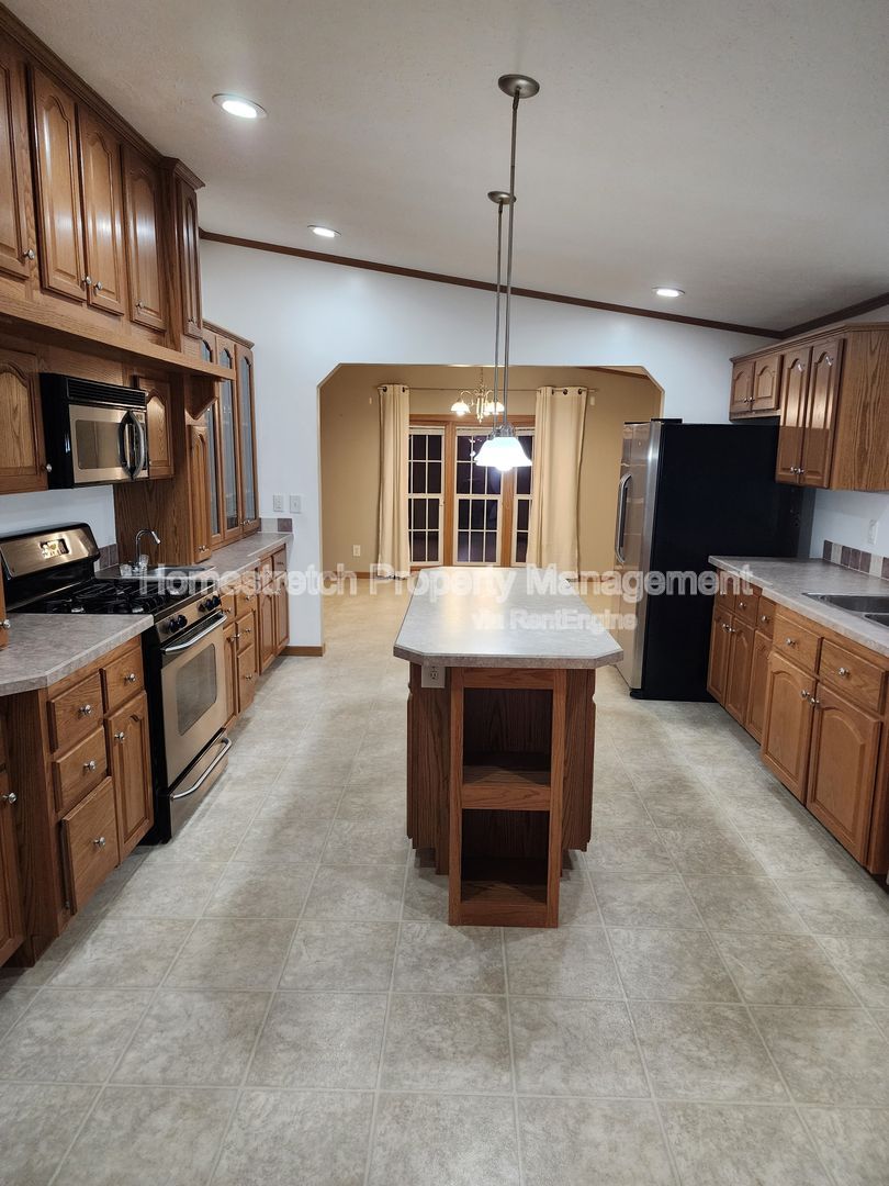 Gallery Image 0
