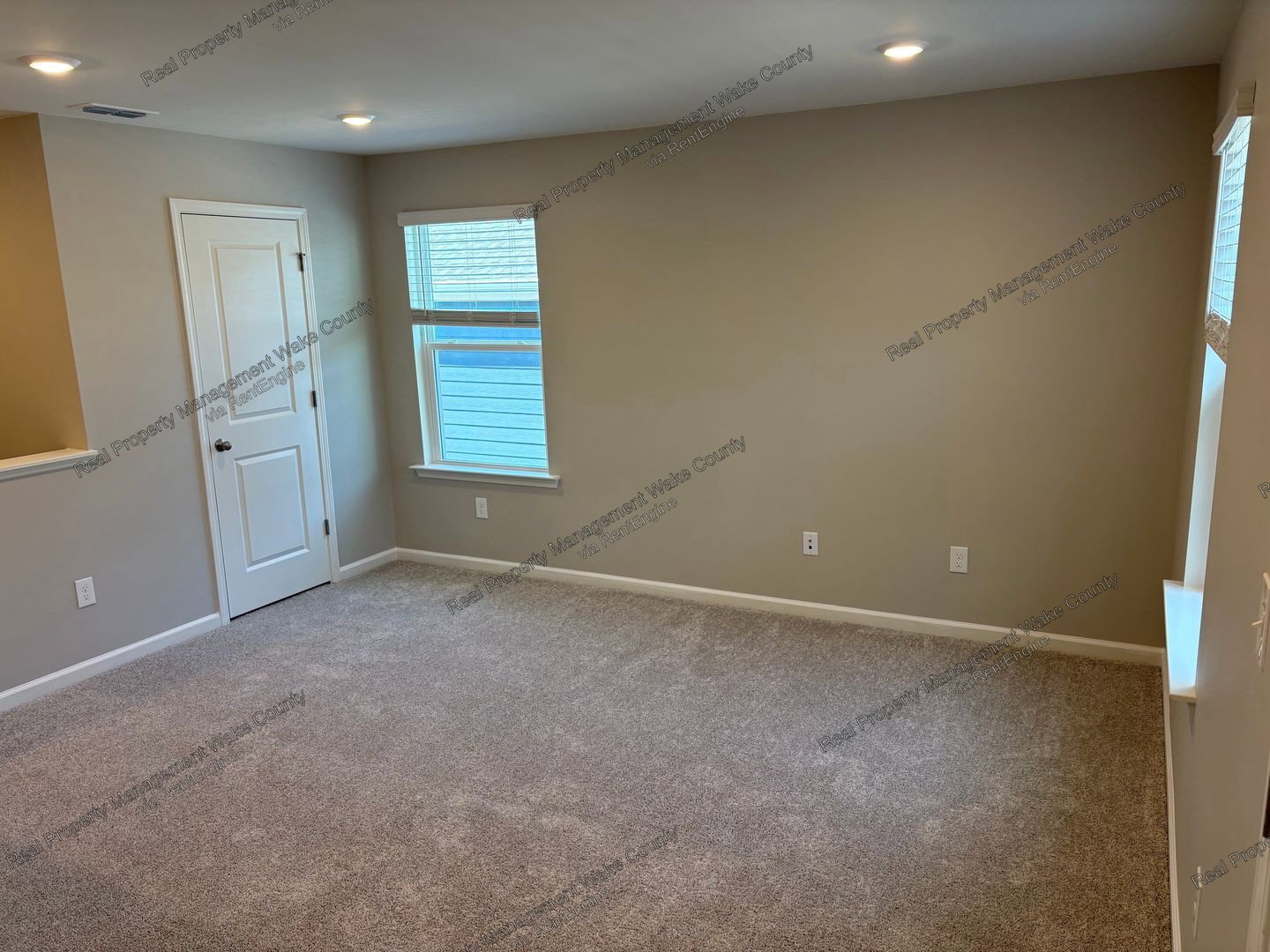 Gallery Image 47