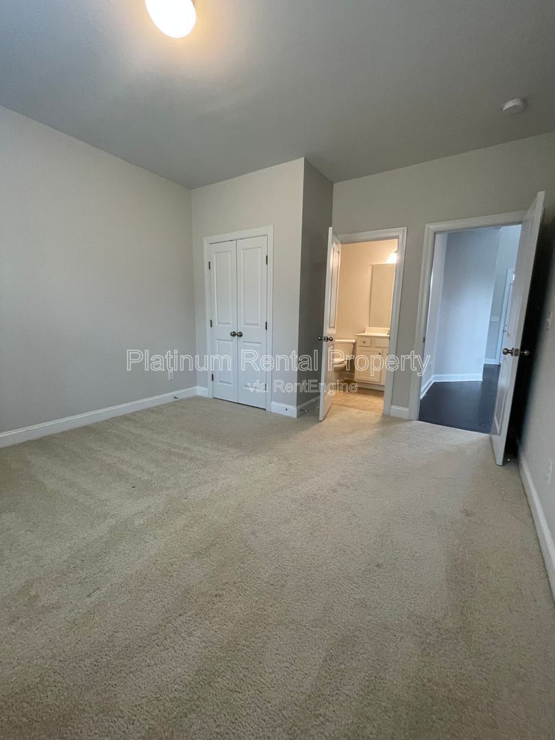 Gallery Image 21