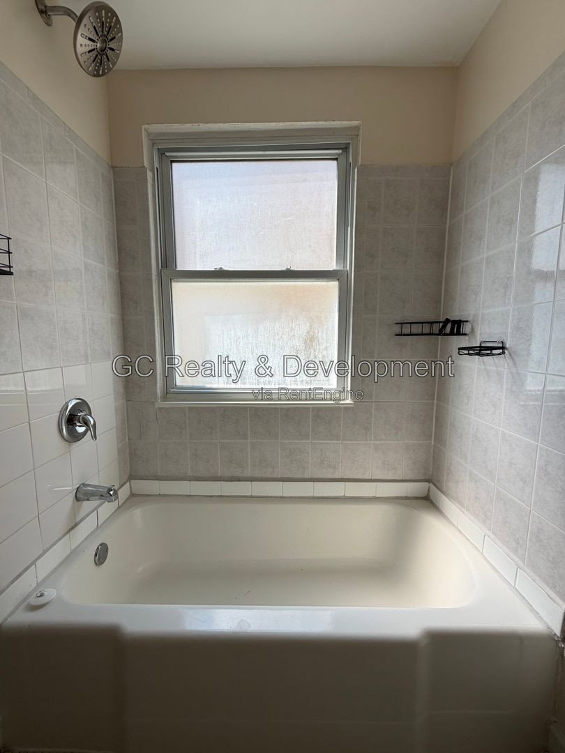 Gallery Image 11