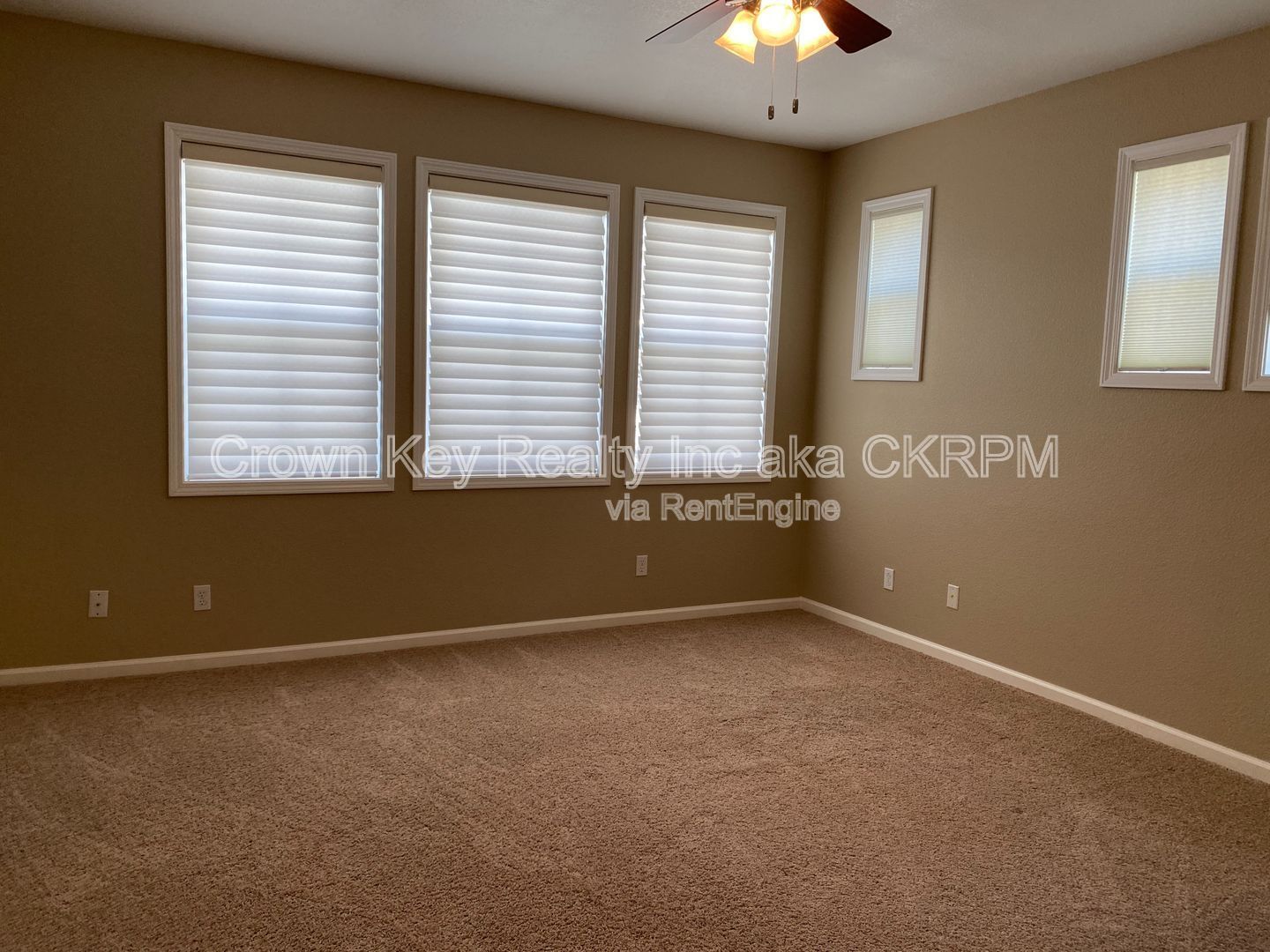 Gallery Image 36